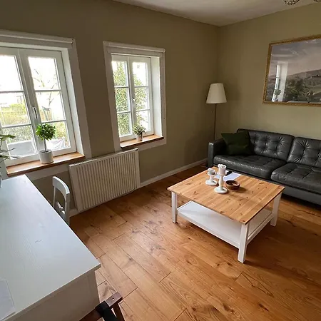 001 Harleshausen Apartment *